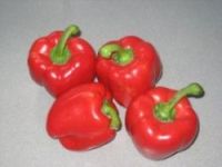 4 rote Paprika